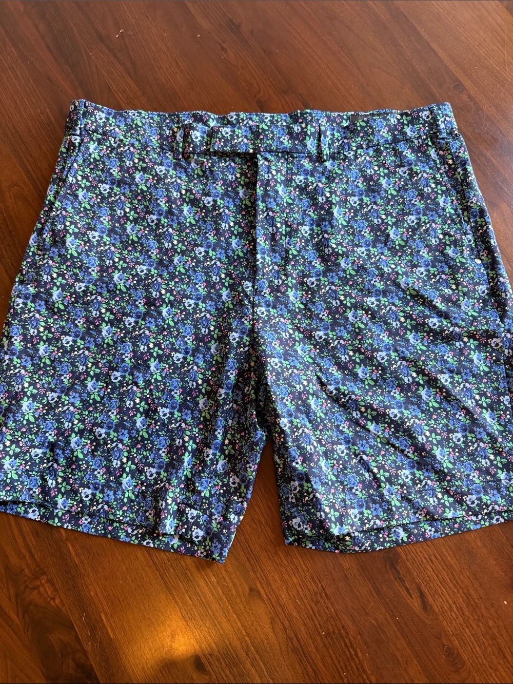 Ralph Lauren RLX Navy Floral-Print Shorts 40 men